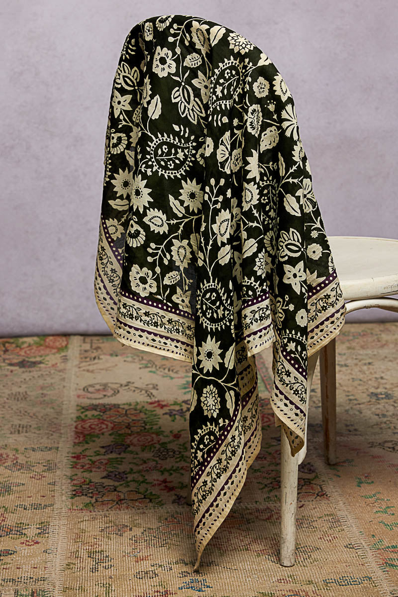 Wear All Street Scarf