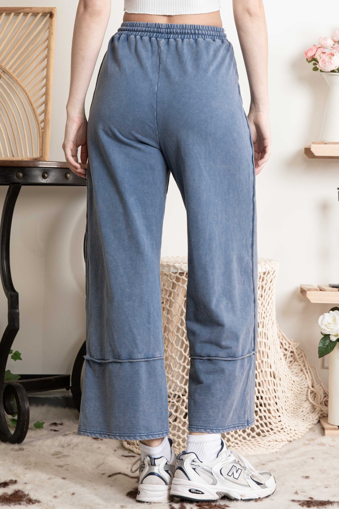 Madison Exposed Seam Lounge Pant