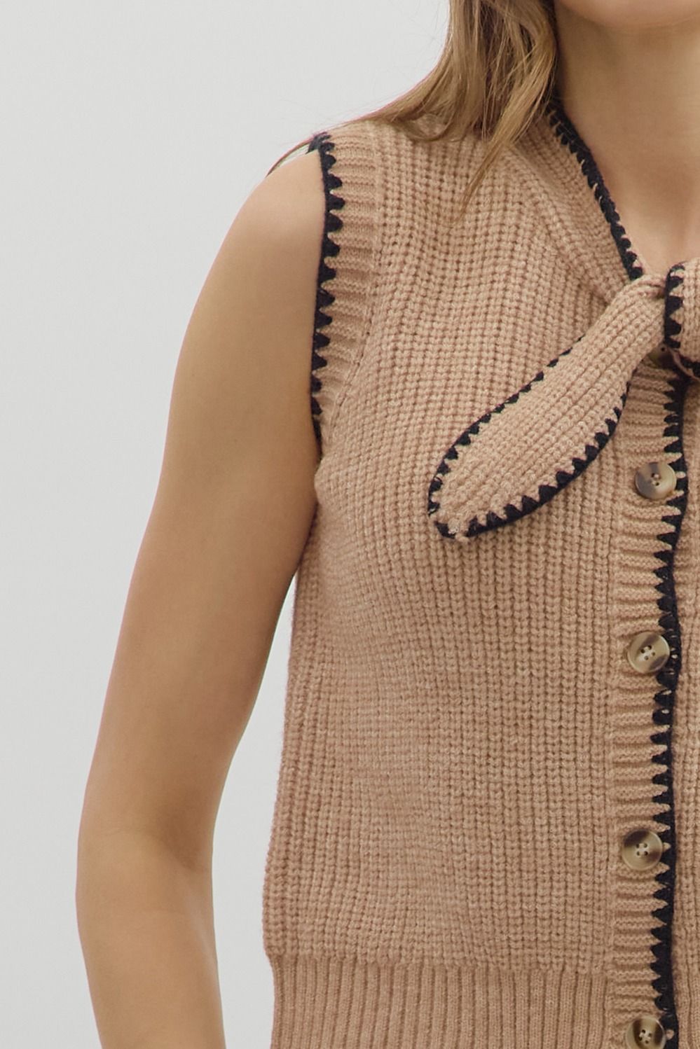 Wrenlee Sleeveless Cardi Sweater