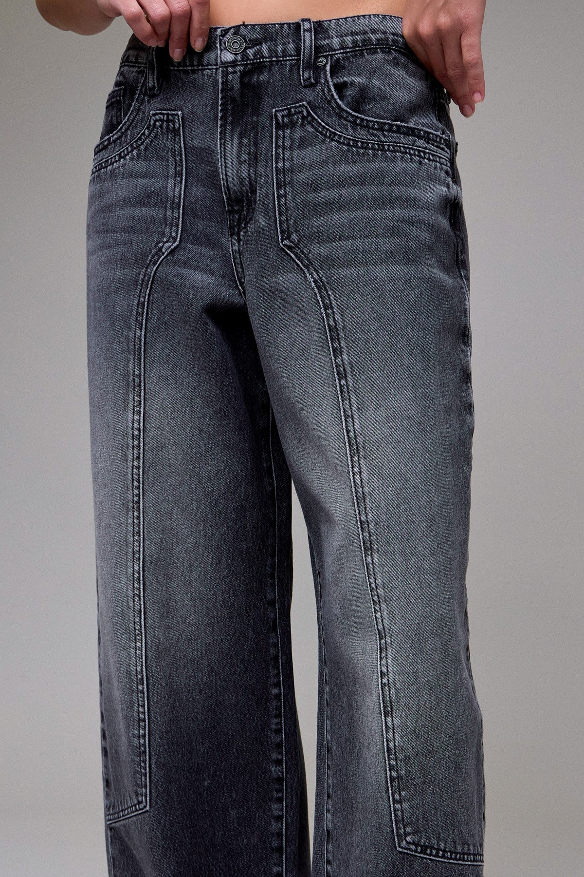 Classic Patch Baggy Jeans