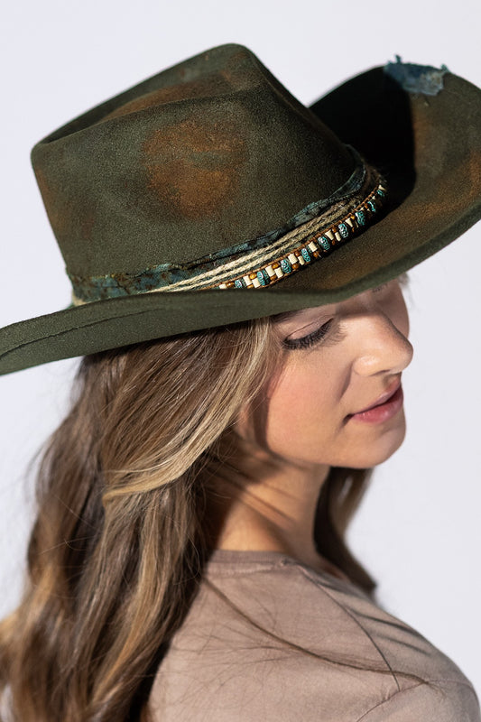 Ryleigh Vintage Style Shapeable Distressed Band Cowgirl Hat