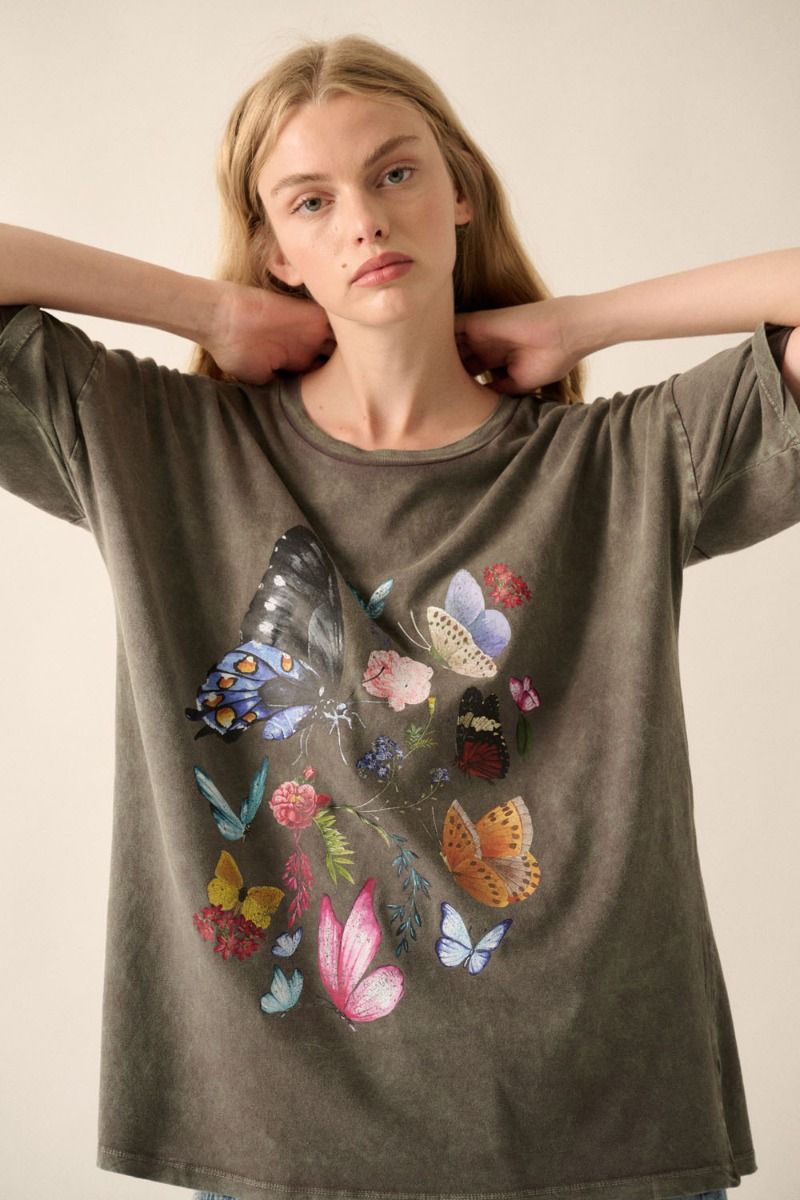 Let It Go Butterfly Graphic Tee