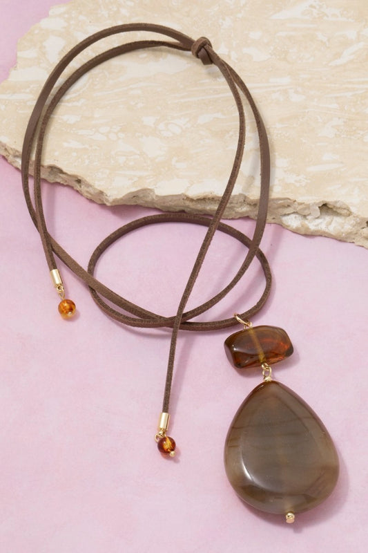 Marble Teardrop Pendant Necklace