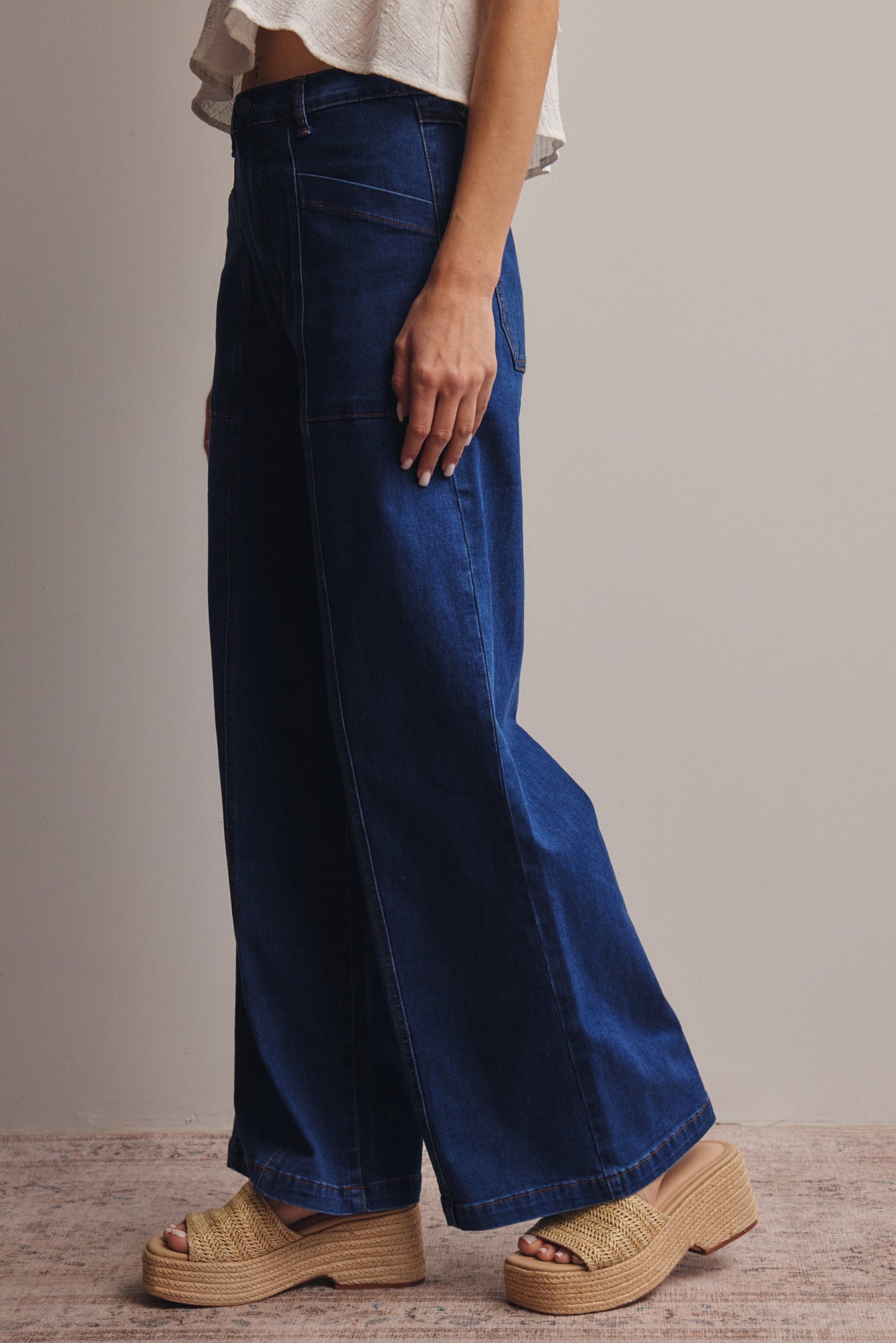 Bessy Wide Leg Stretch Jean