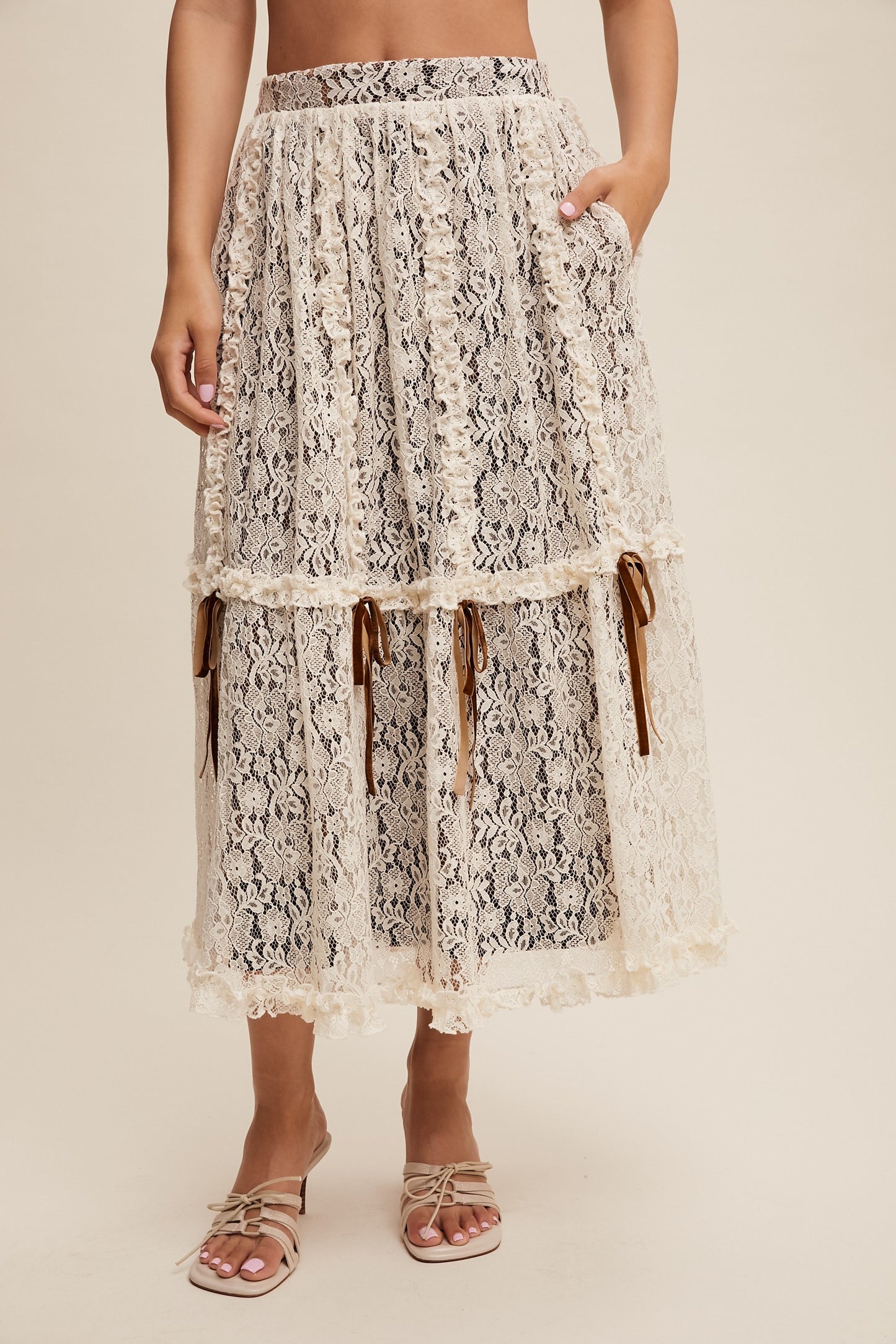Lace Midi Skirt w/Ribbon Details