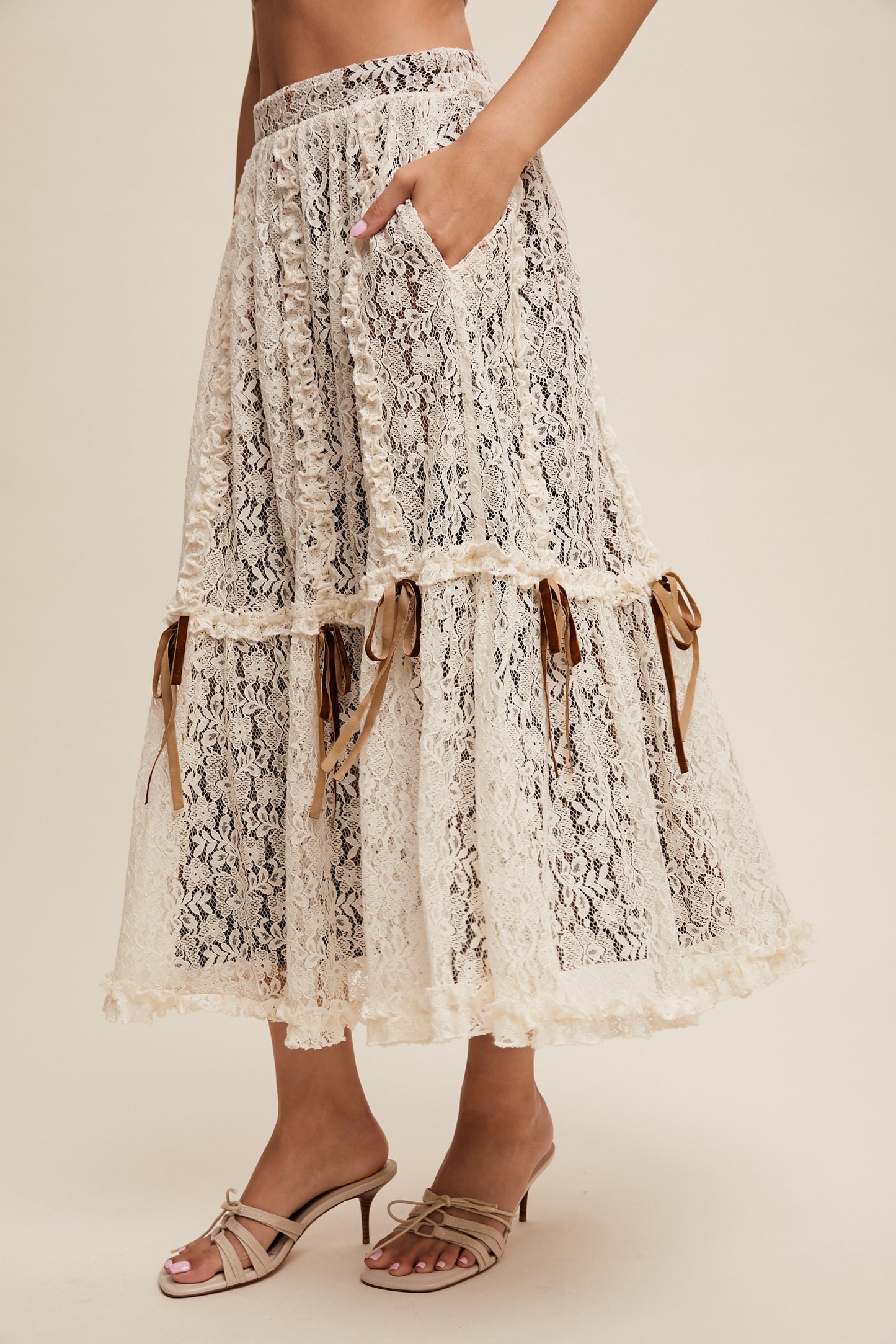 Lace Midi Skirt w/Ribbon Details